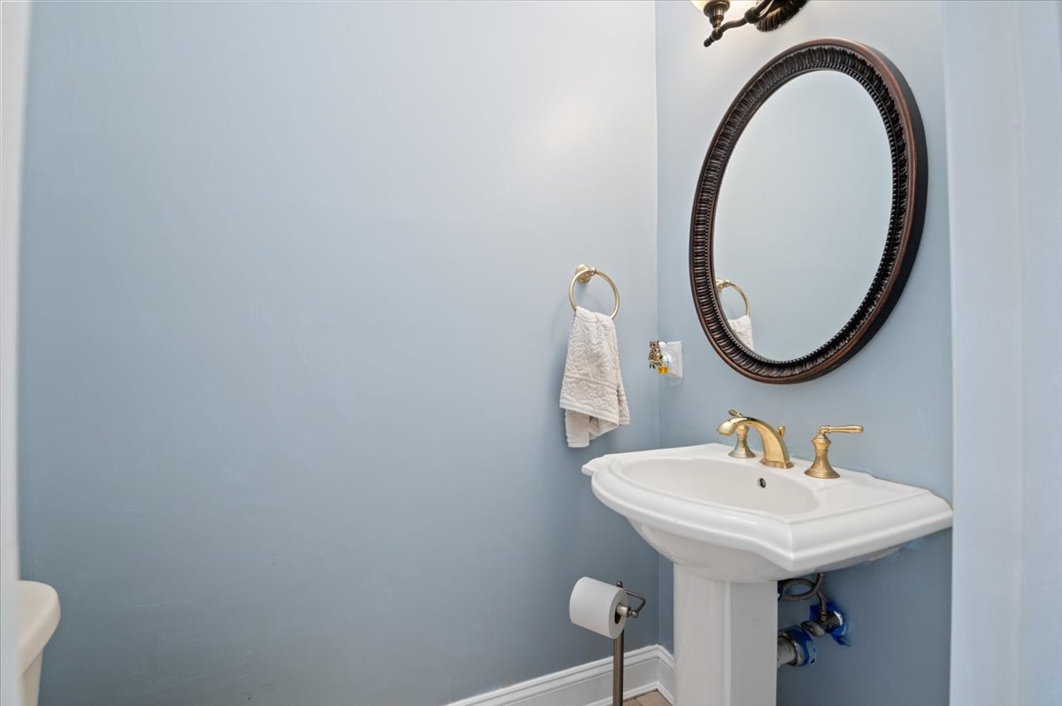 06-780_1545 06-780_1545