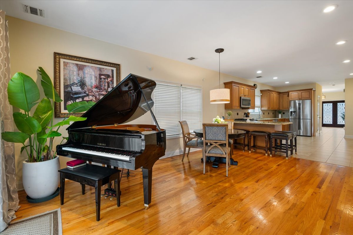 13-780_1580 13-780_1580