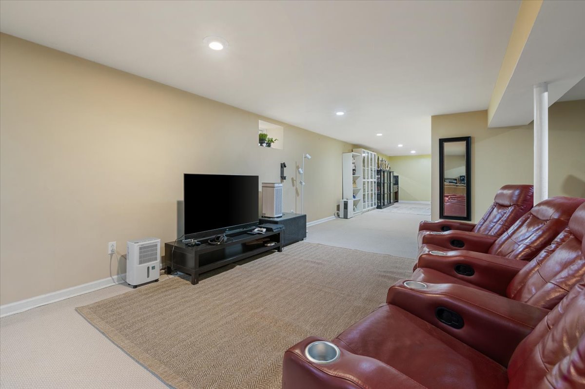 23-780_1630 23-780_1630