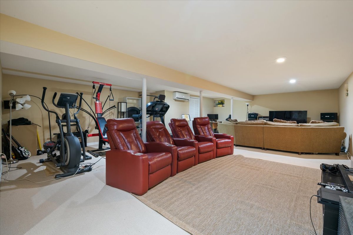 24-780_1635 24-780_1635